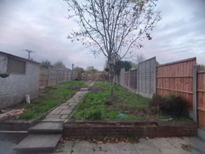 Photo 8- click for photo gallery